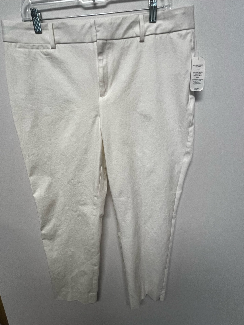 CROWN & IVY OFF WHITE HIGH RISE STRETCHY PANTS. SIZE 14 SHORT. NWT